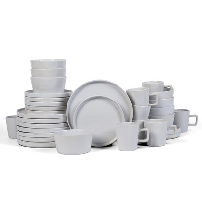 Stone Lain Celina Stoneware 16 Piece Dinnerware Set, Plates and Bowls, Black Matte Dish, Service for 4 – Minimalist Round Style, Microwave & Dishwasher Safe