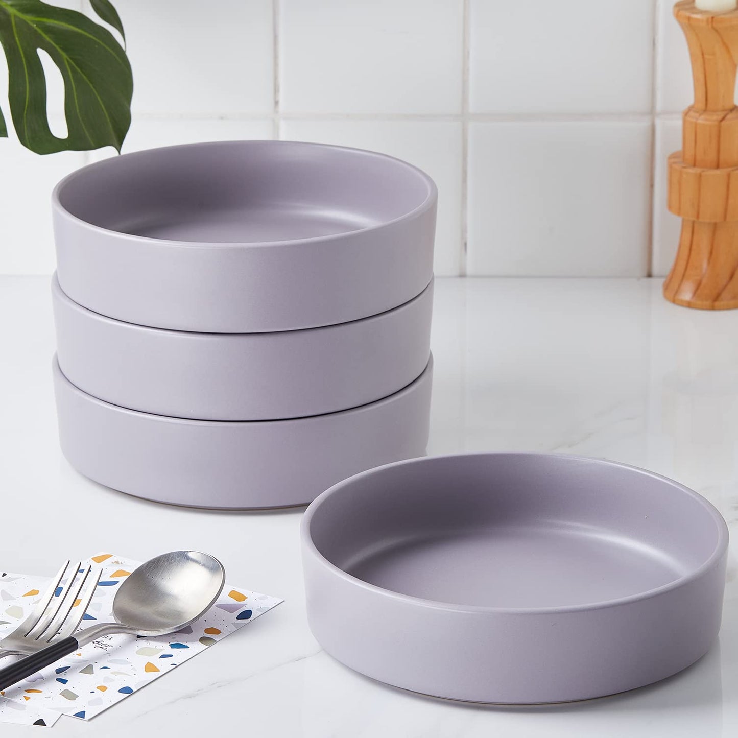 Stone Lain Celina Stoneware 16 Piece Dinnerware Set, Plates and Bowls, Black Matte Dish, Service for 4 – Minimalist Round Style, Microwave & Dishwasher Safe